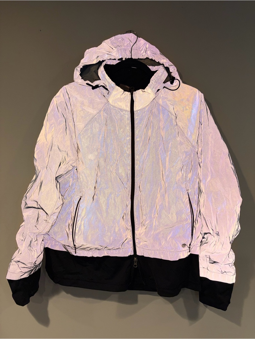 Athletic Light Gray Reflective Hooded Windbreaker Jacket with Black Hem